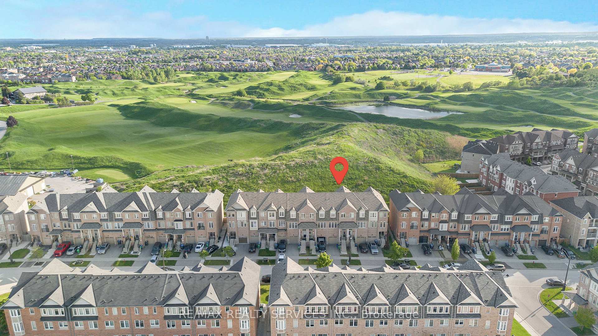 Photo 2 of 46 New Pines Trail, Brampton, Heart Lake East — HOMEH
