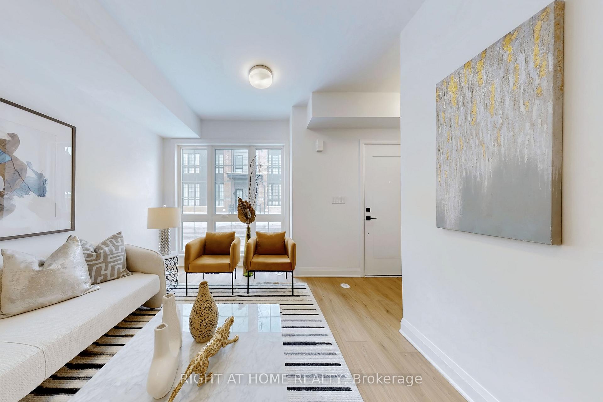 Photo 3 of Unit 52, 150 Alton Crescent, Vaughan, Uplands — HOMEH