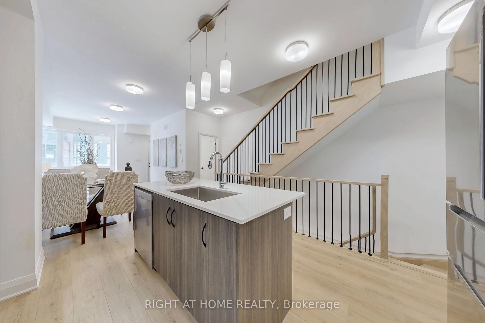 Photo 10 of Unit 52, 150 Alton Crescent, Vaughan, Uplands — HOMEH
