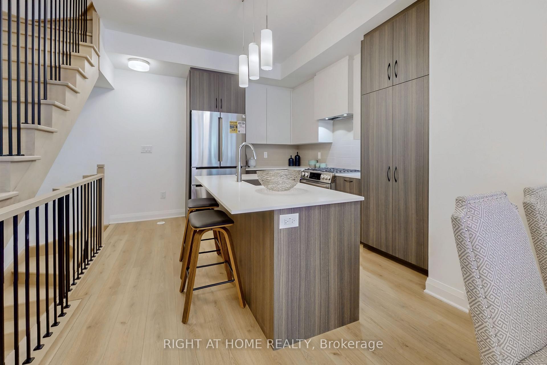 Photo 11 of Unit 52, 150 Alton Crescent, Vaughan, Uplands — HOMEH