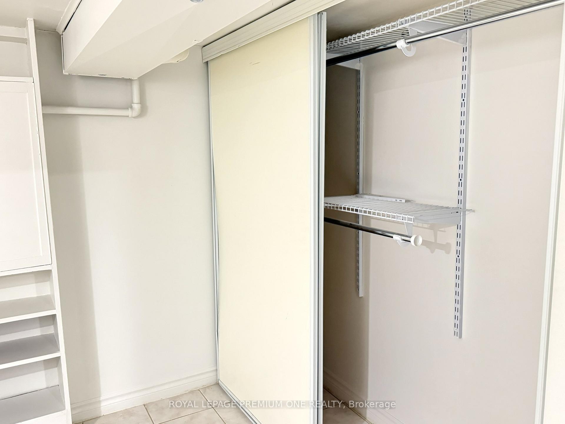 Photo 12 of Unit MAIN, 2087 Gerrard Street E, Toronto, East End-Danforth — HOMEH