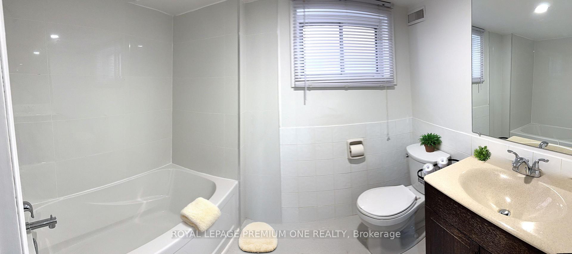 Photo 14 of Unit MAIN, 2087 Gerrard Street E, Toronto, East End-Danforth — HOMEH