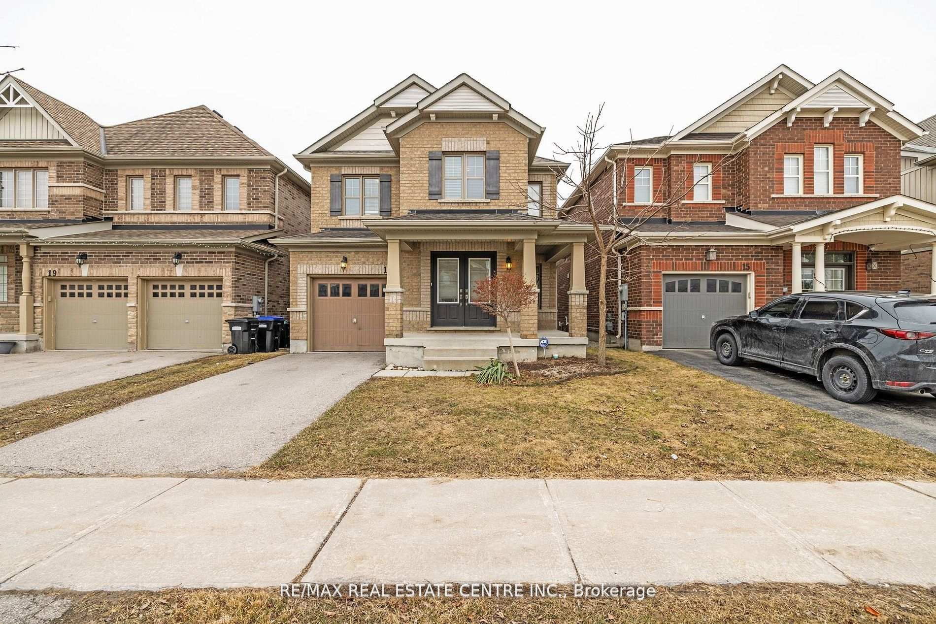 Photo 1 of 17 Treetops Boulevard, New Tecumseth, Alliston — HOMEH