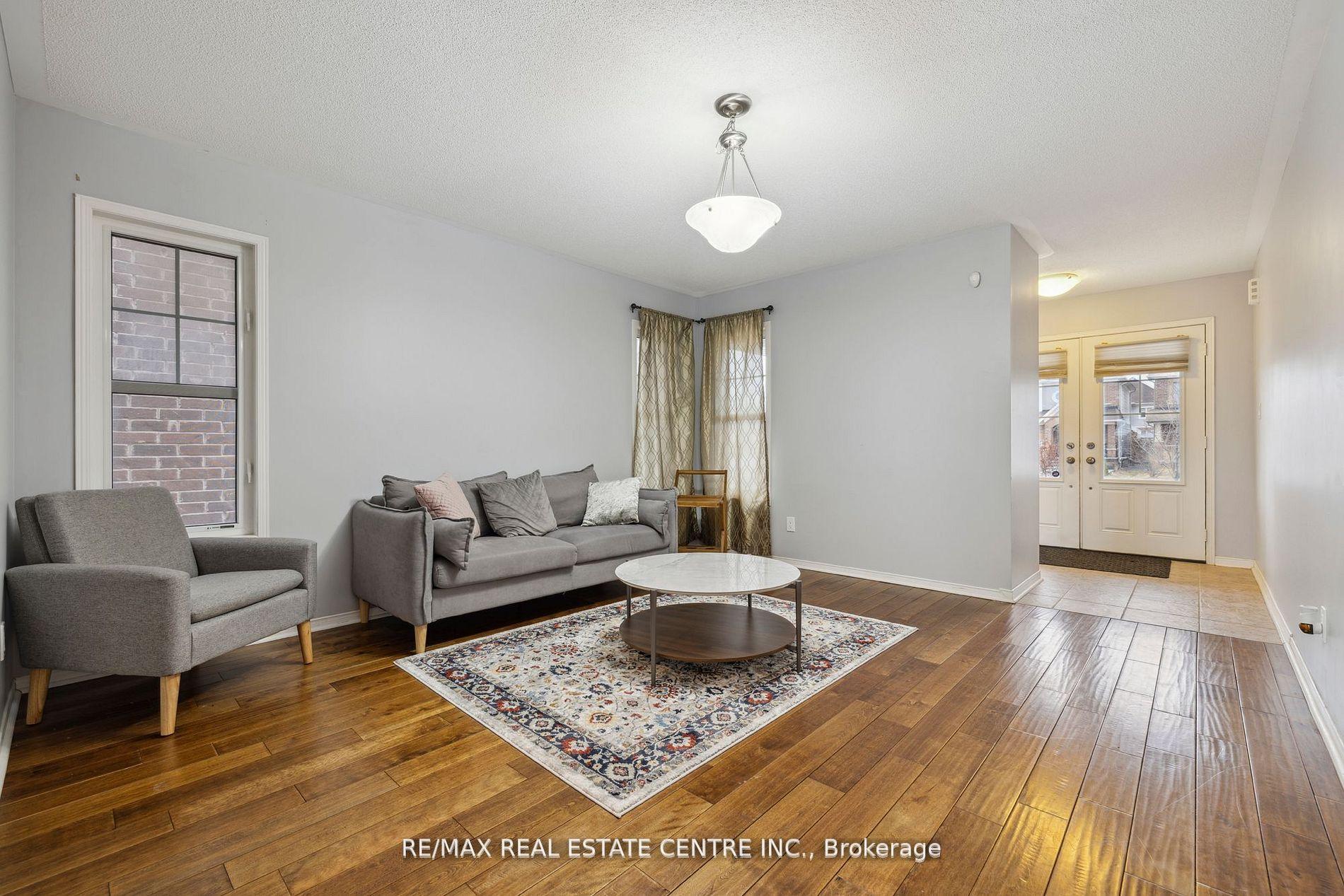 Photo 6 of 17 Treetops Boulevard, New Tecumseth, Alliston — HOMEH