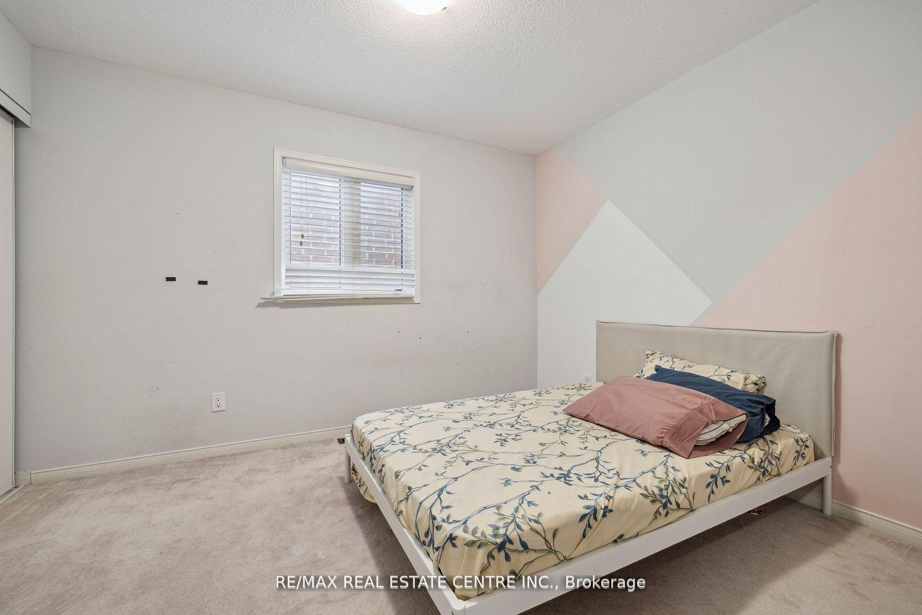 Photo 30 of 17 Treetops Boulevard, New Tecumseth, Alliston — HOMEH