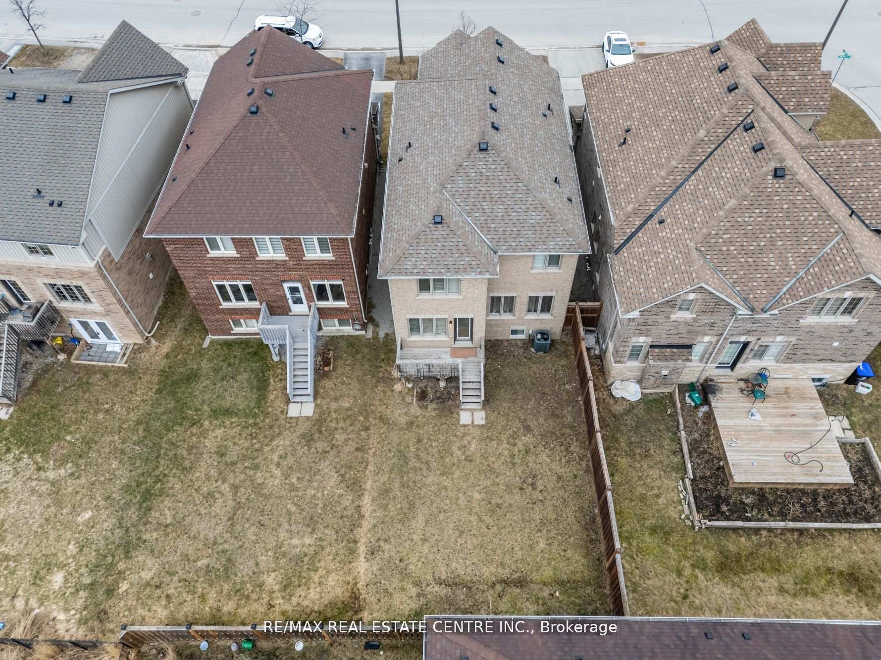 Photo 44 of 17 Treetops Boulevard, New Tecumseth, Alliston — HOMEH