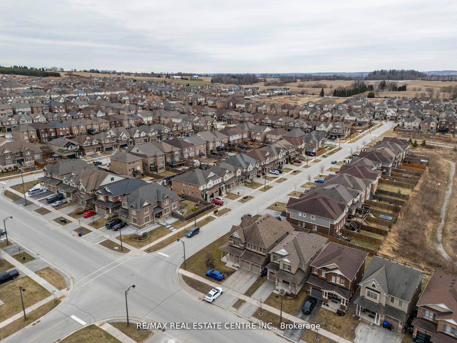 Photo 49 of 17 Treetops Boulevard, New Tecumseth, Alliston — HOMEH