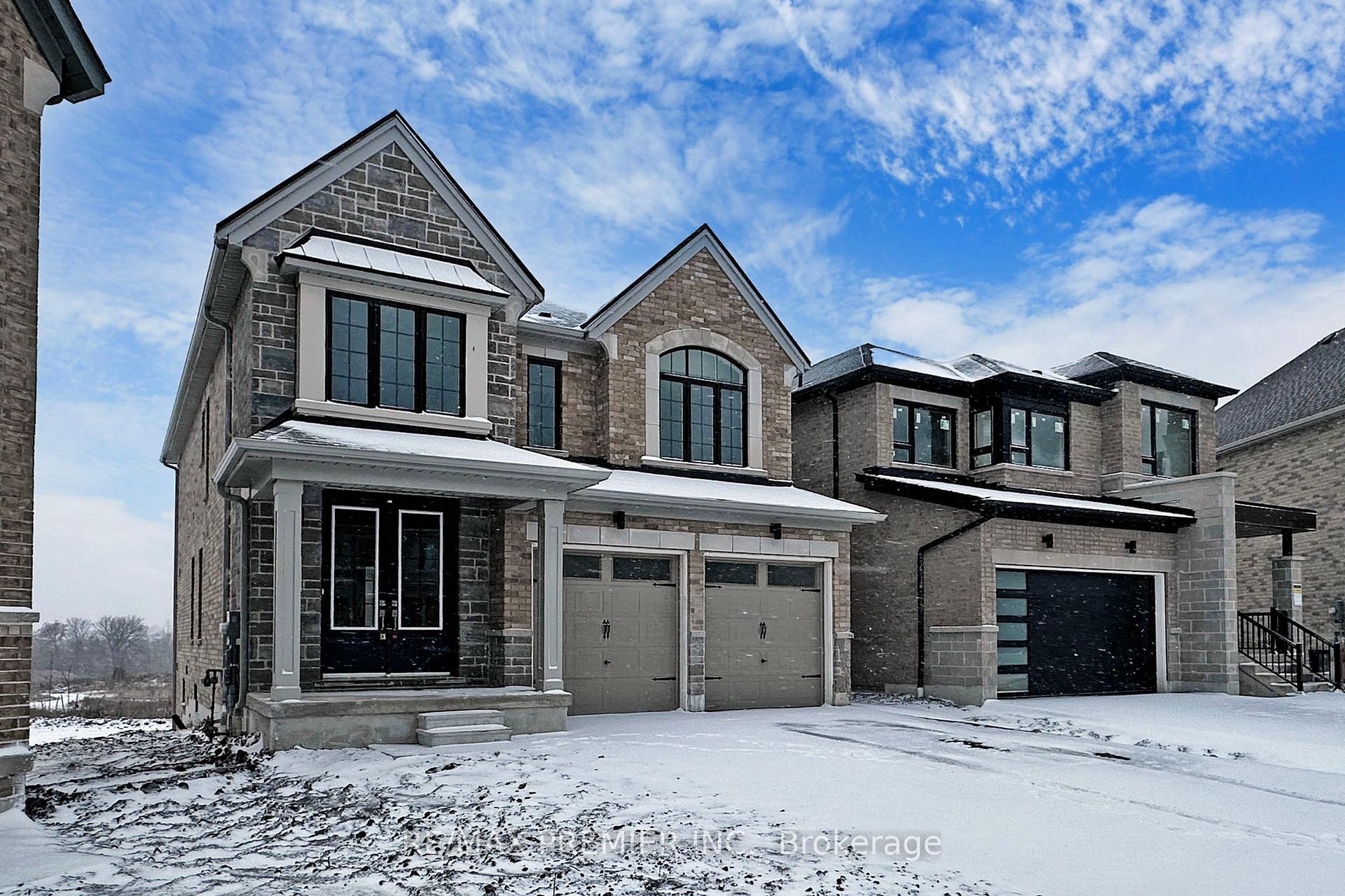 Photo 4 of 63 Deer Ridge Crescent, Whitby, Rural Whitby — HOMEH