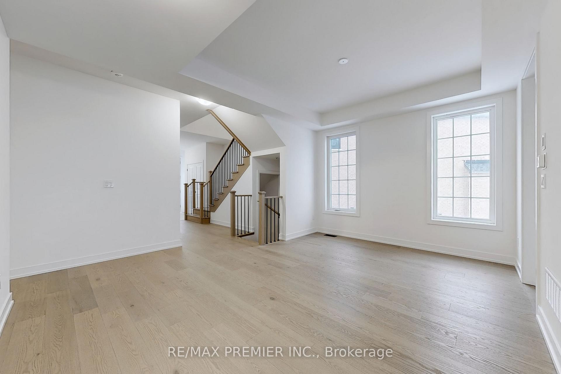 Photo 17 of 63 Deer Ridge Crescent, Whitby, Rural Whitby — HOMEH
