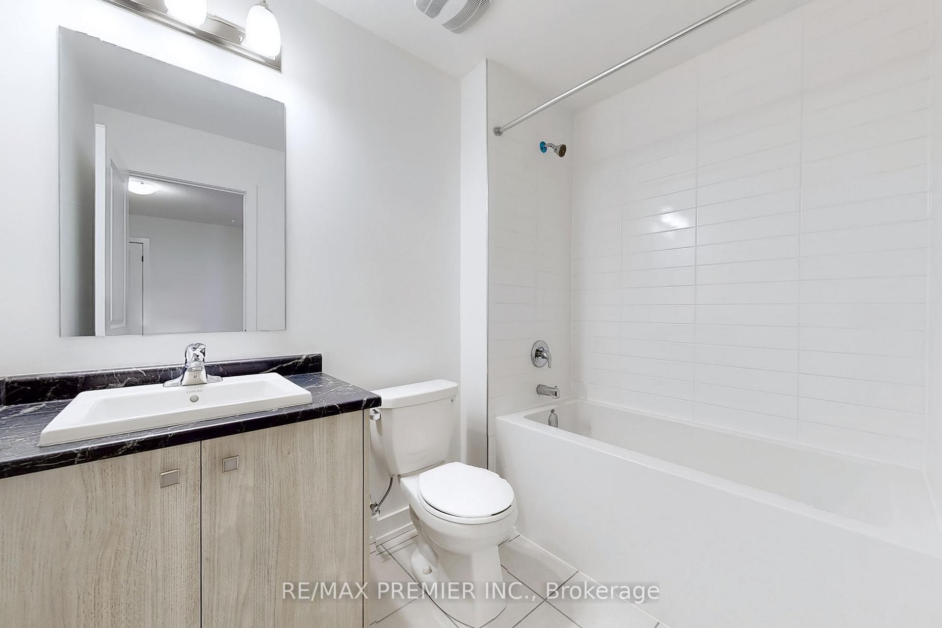 Photo 24 of 63 Deer Ridge Crescent, Whitby, Rural Whitby — HOMEH
