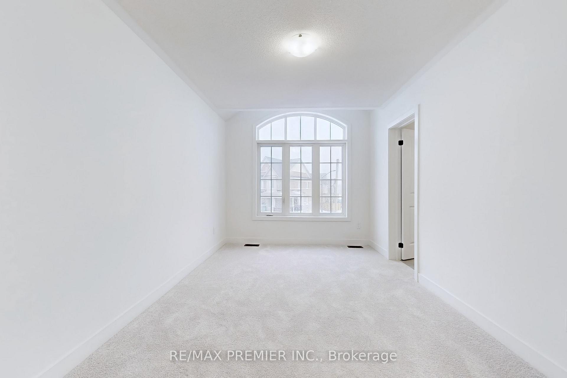Photo 26 of 63 Deer Ridge Crescent, Whitby, Rural Whitby — HOMEH