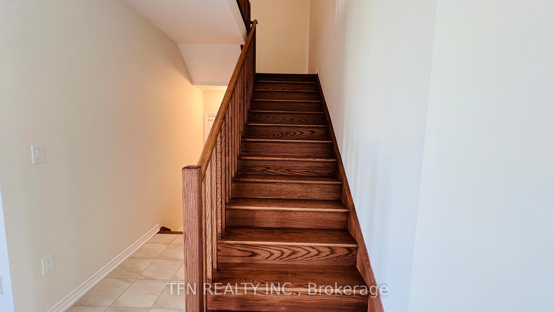 Photo 12 of 370 Barker Parkway, Thorold, Rolling Meadows — HOMEH