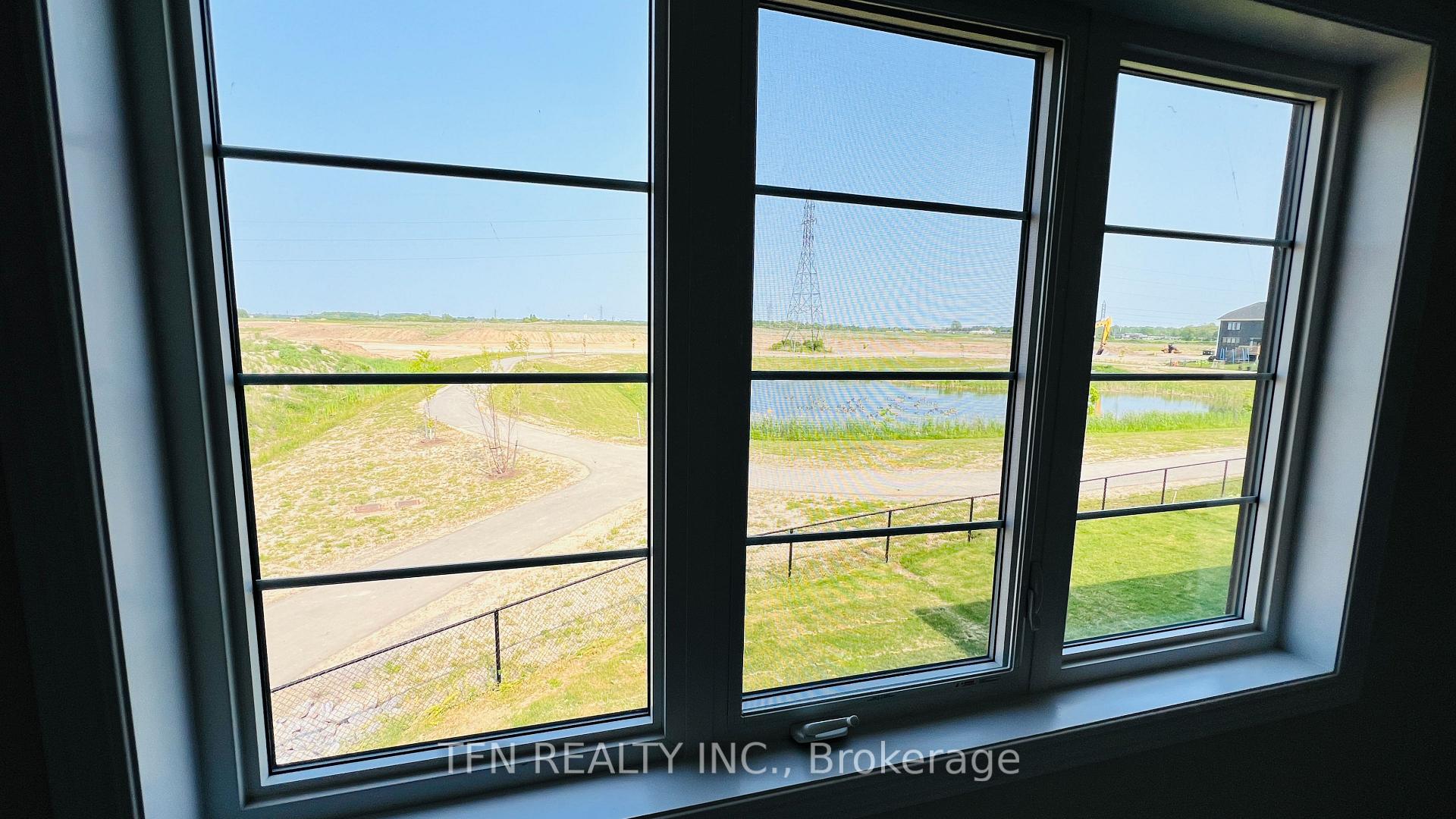 Photo 25 of 370 Barker Parkway, Thorold, Rolling Meadows — HOMEH