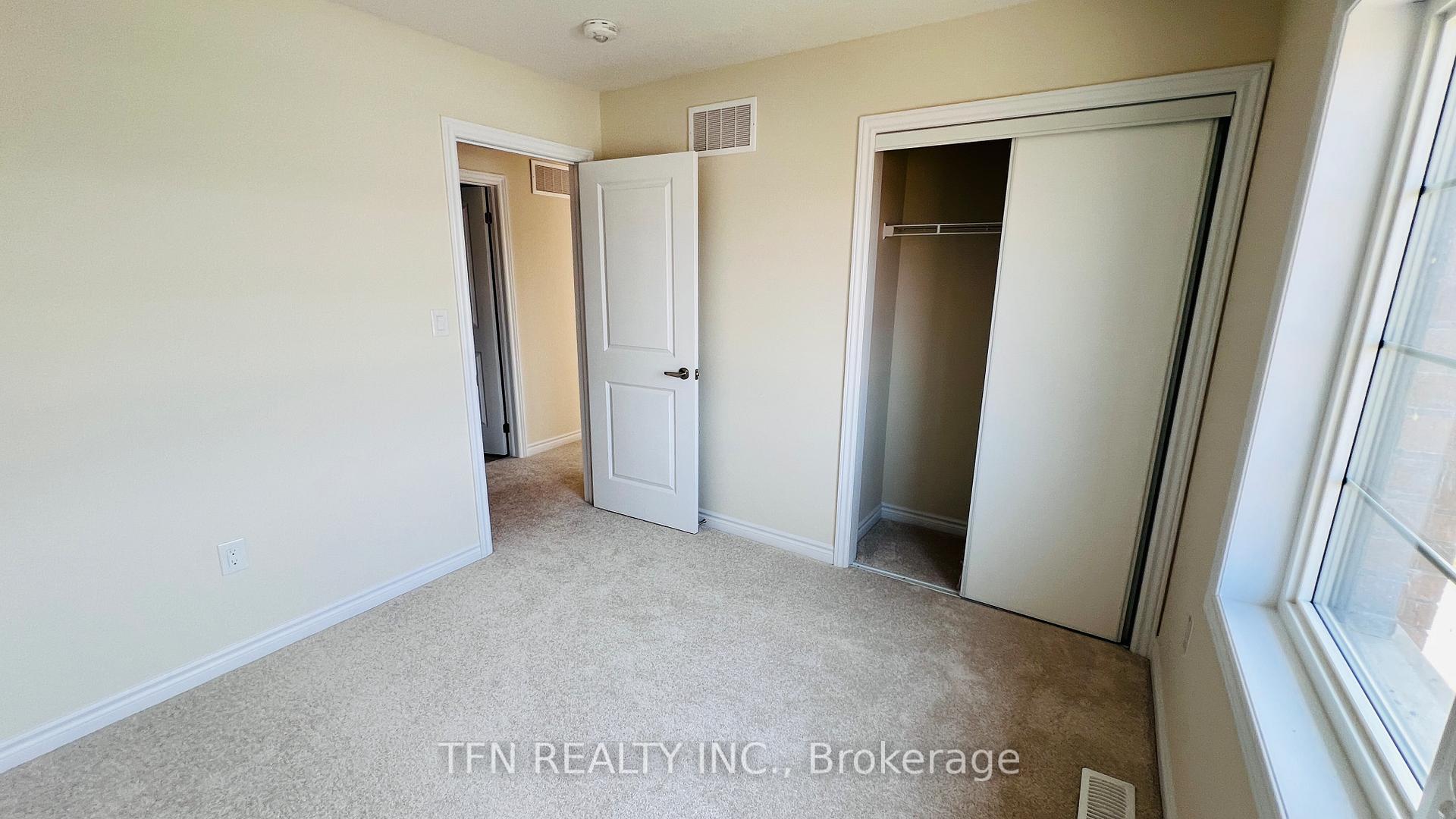 Photo 32 of 370 Barker Parkway, Thorold, Rolling Meadows — HOMEH