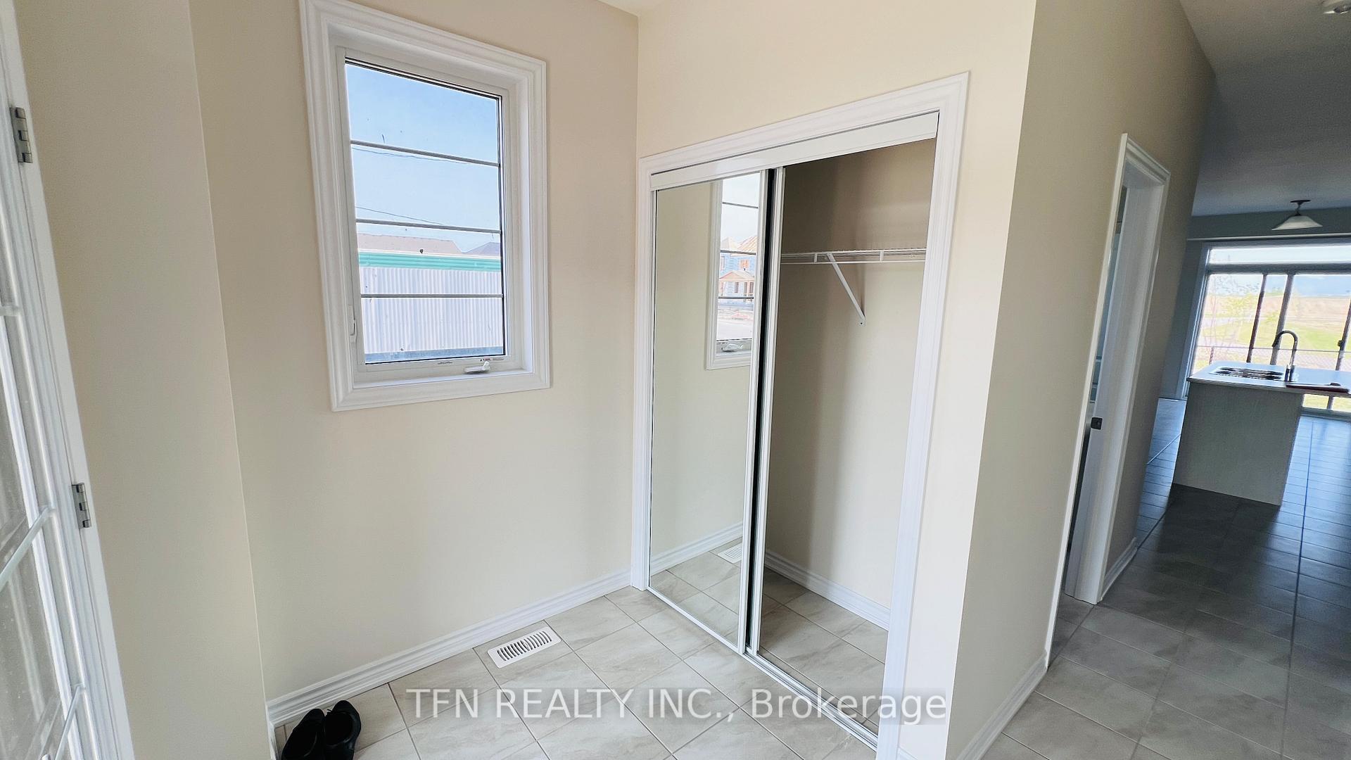 Photo 35 of 370 Barker Parkway, Thorold, Rolling Meadows — HOMEH