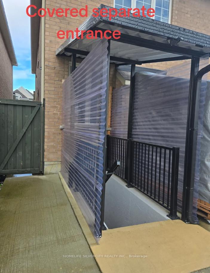 Photo 1 of Unit Bsmnt, 23 Jemima Road, Brampton, Fletcher's Meadow — HOMEH