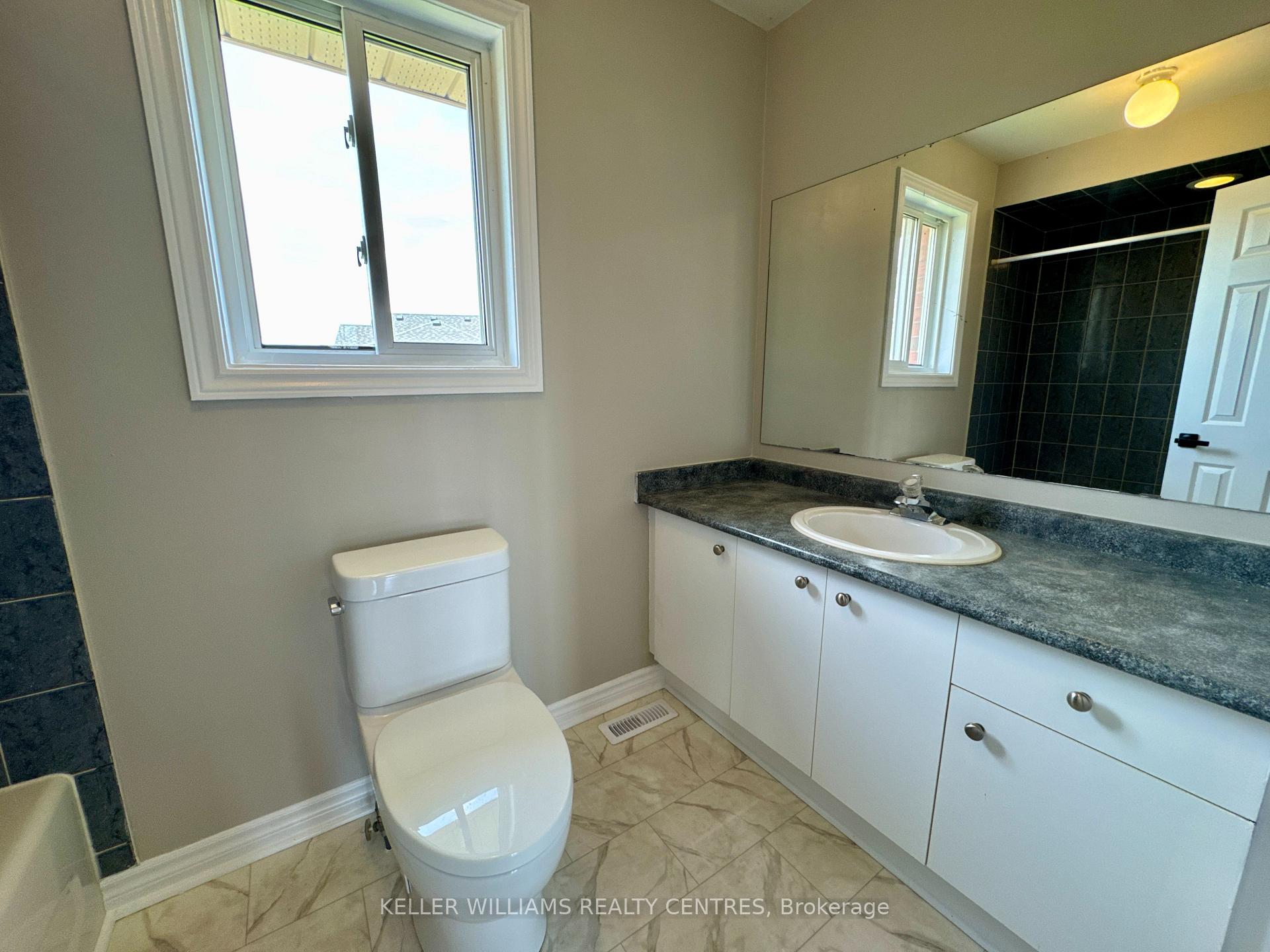 Photo 16 of Unit Main/2nd, 46 Birchwood Drive, Barrie, East Bayfield — HOMEH