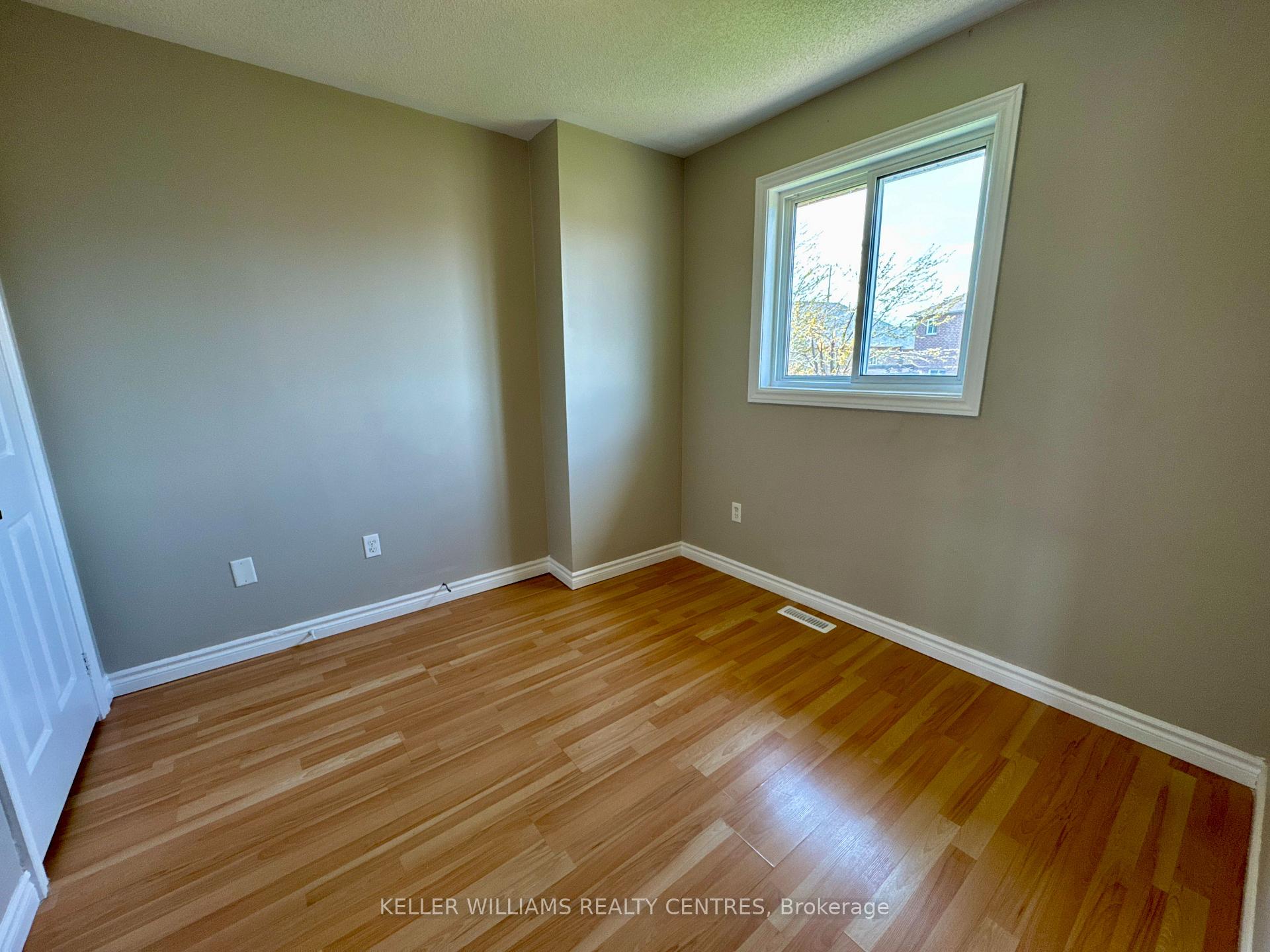 Photo 19 of Unit Main/2nd, 46 Birchwood Drive, Barrie, East Bayfield — HOMEH
