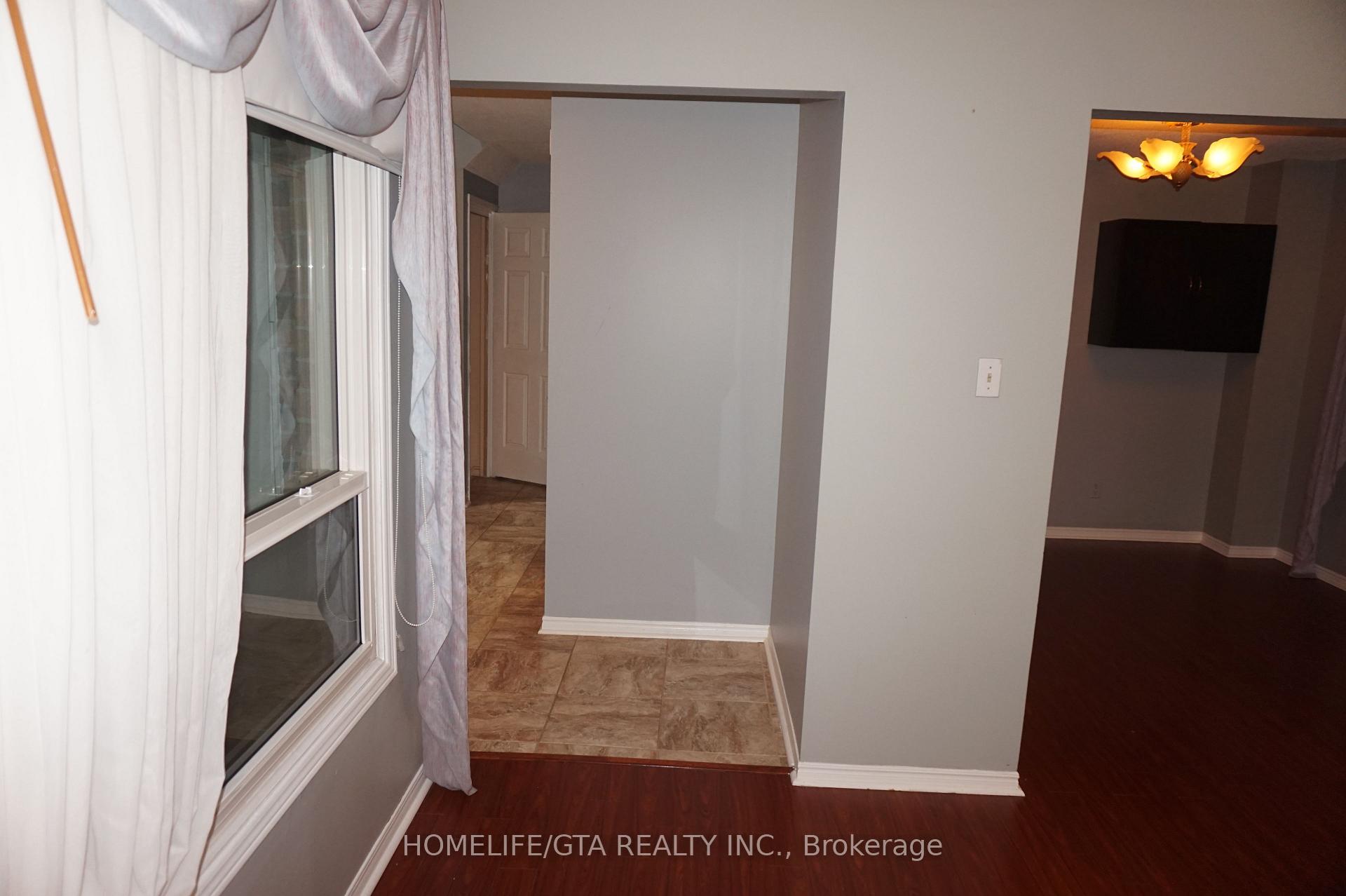 Photo 6 of 50 Longstaff Drive, Ajax, Central — HOMEH