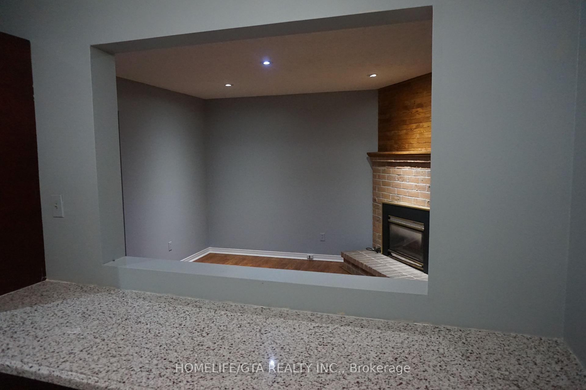 Photo 12 of 50 Longstaff Drive, Ajax, Central — HOMEH