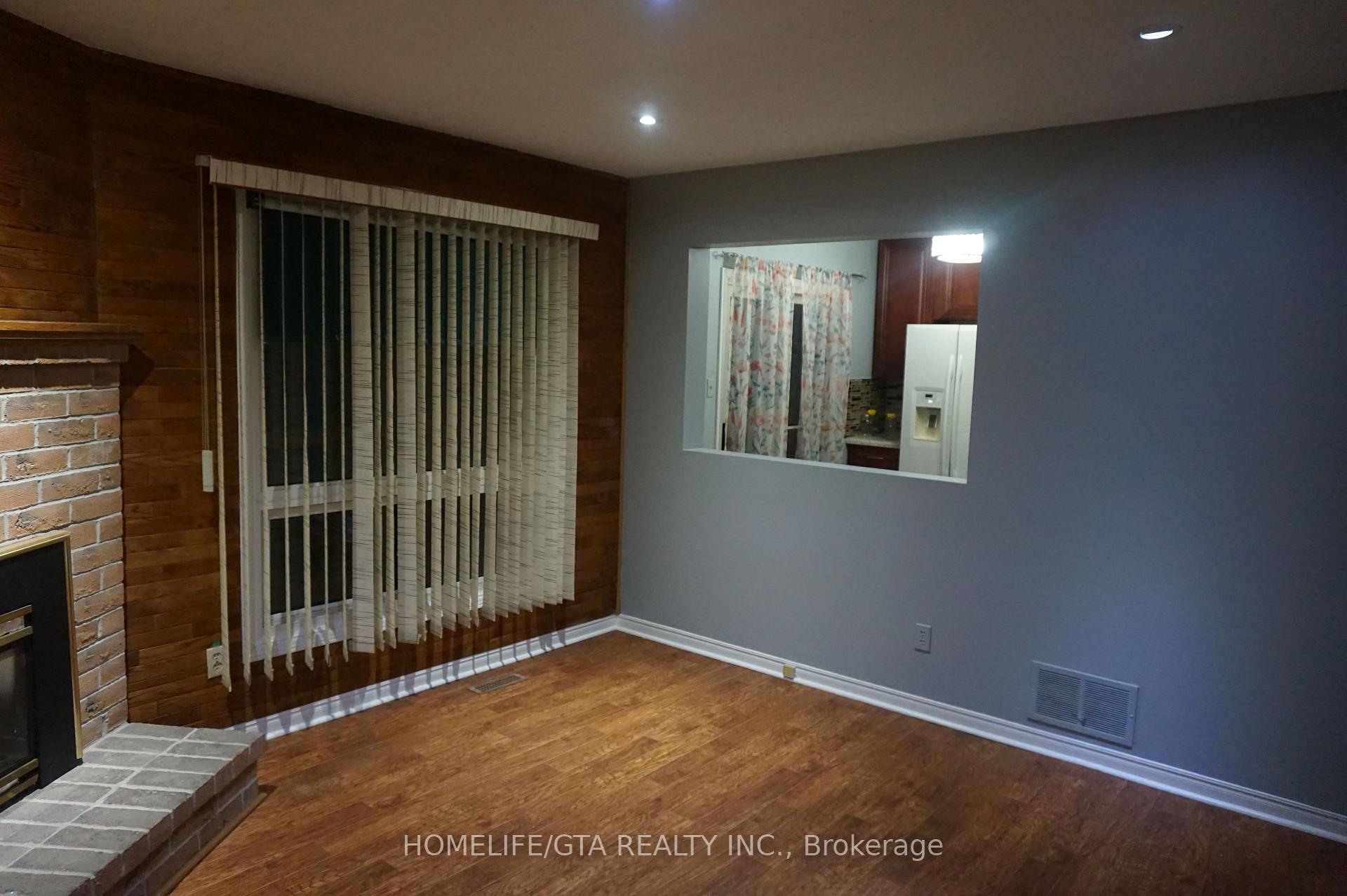 Photo 17 of 50 Longstaff Drive, Ajax, Central — HOMEH