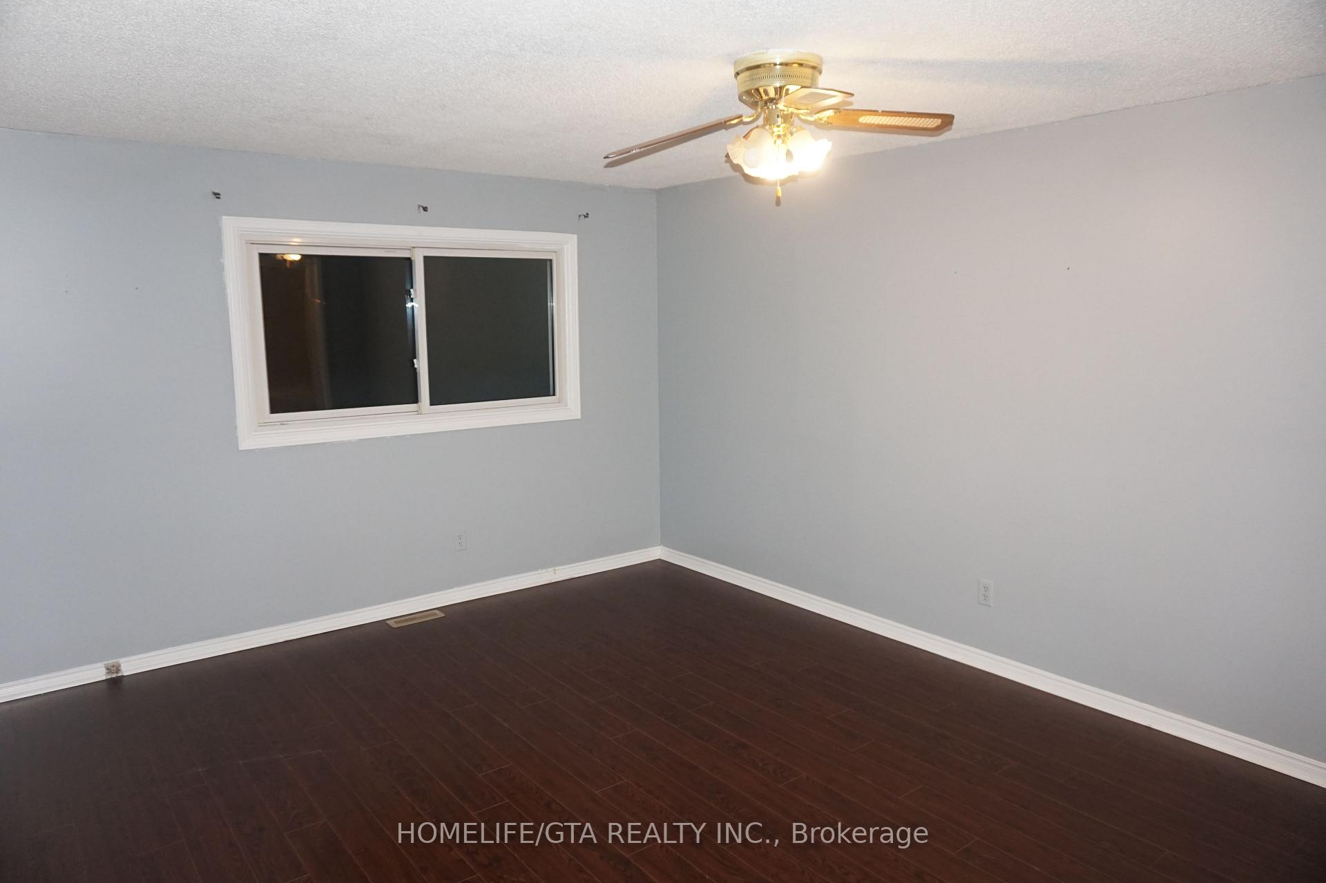 Photo 25 of 50 Longstaff Drive, Ajax, Central — HOMEH