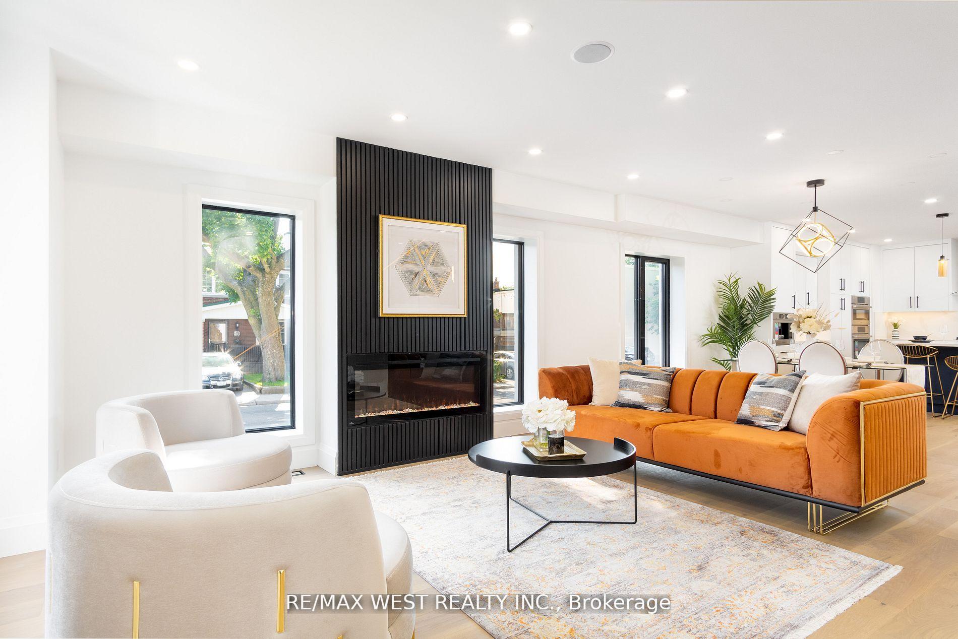 Photo 5 of 1384 Pape Avenue, Toronto, Broadview North — HOMEH