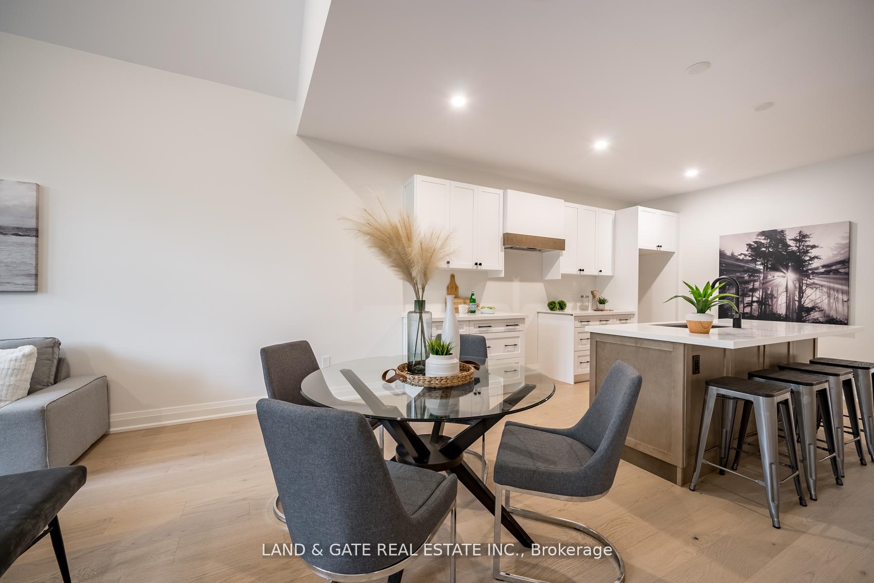Photo 9 of 132A Elgin Street, Clarington, Bowmanville — HOMEH