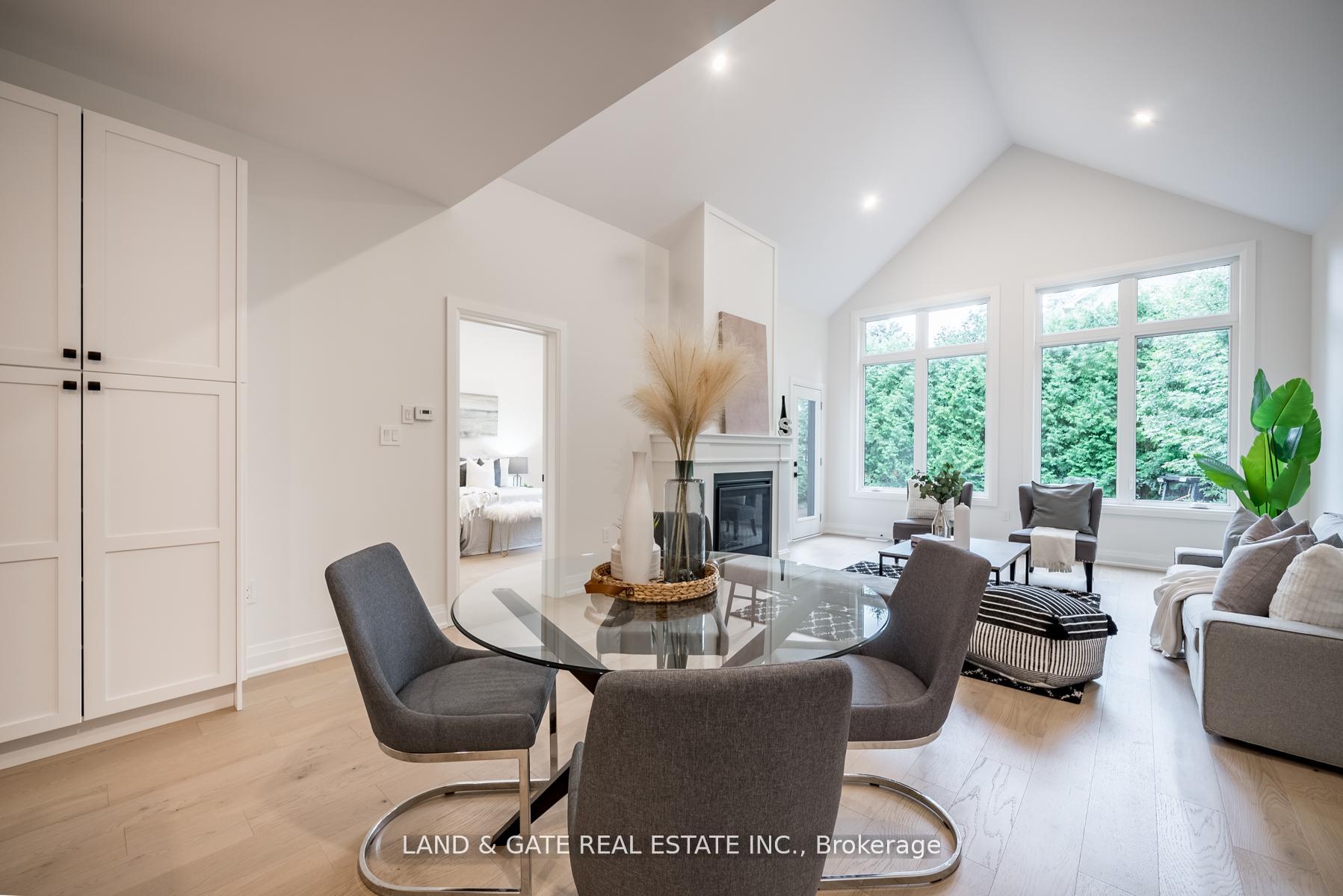 Photo 10 of 132A Elgin Street, Clarington, Bowmanville — HOMEH