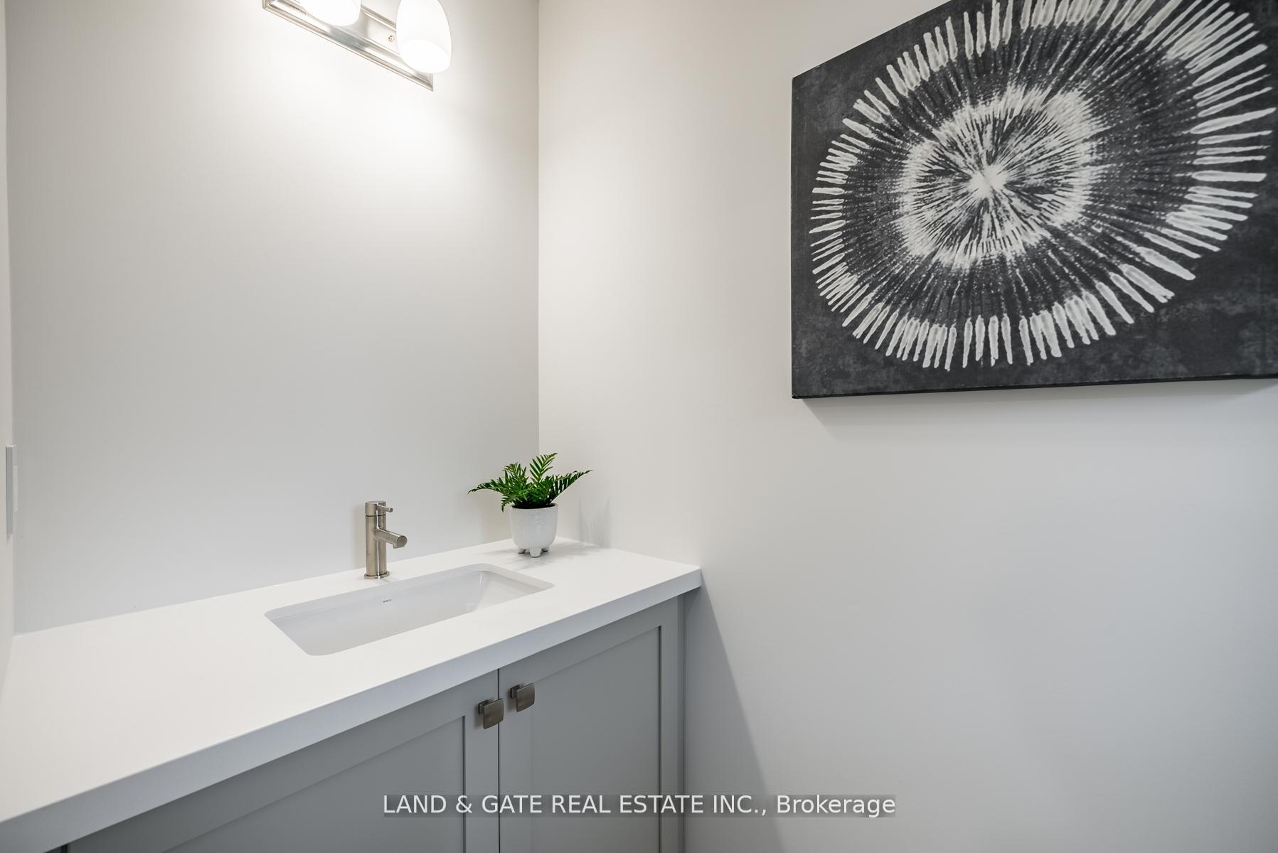 Photo 28 of 132A Elgin Street, Clarington, Bowmanville — HOMEH