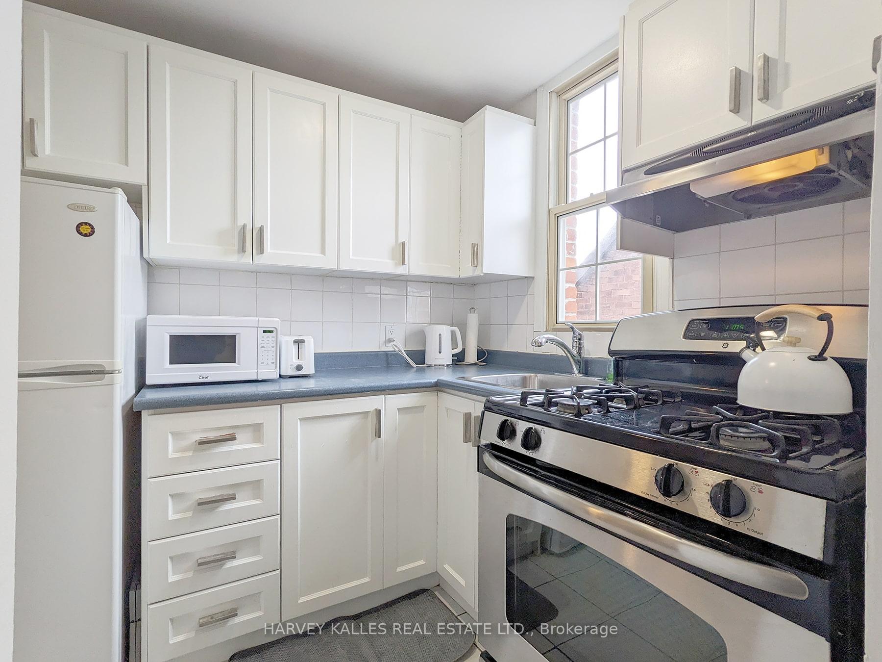 Photo 1 of Unit 3A, 107 Concord Avenue, Toronto, Palmerston-Little Italy — HOMEH