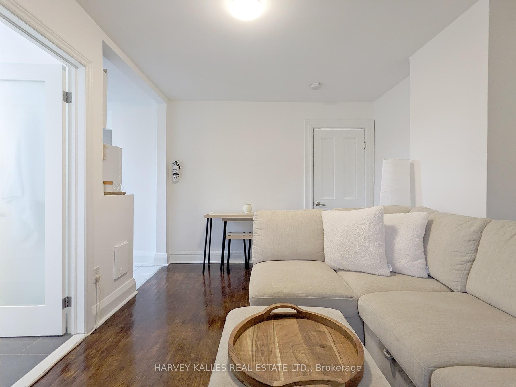 Photo 6 of Unit 3A, 107 Concord Avenue, Toronto, Palmerston-Little Italy — HOMEH