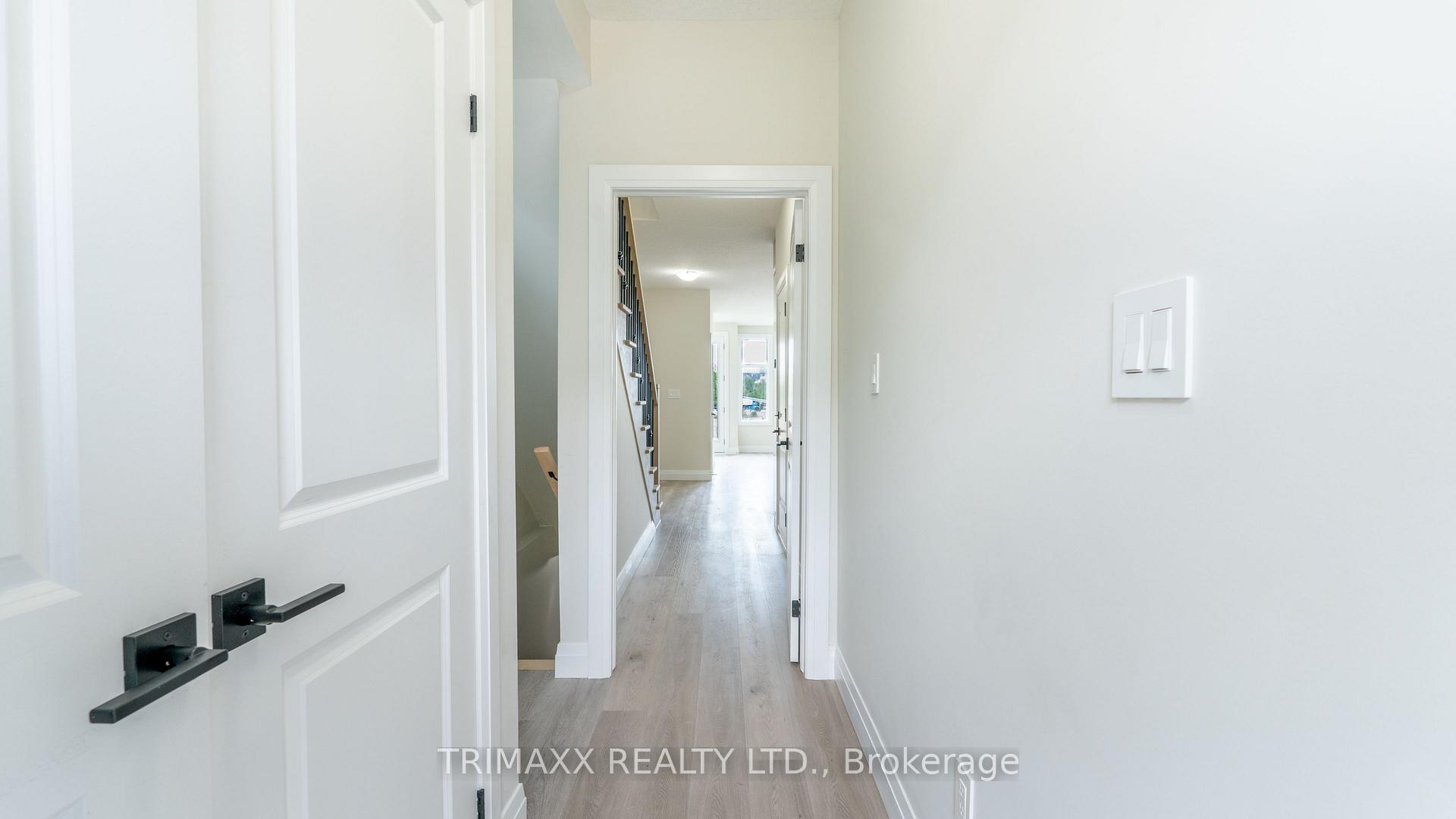 Photo 12 of 50 Keystone Trail, Welland, Lincoln/Crowland — HOMEH