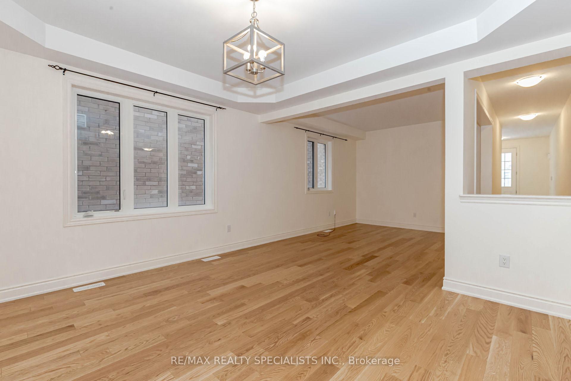 Photo 8 of Unit Upper, 74 Clockwork Drive, Brampton, Northwest Brampton — HOMEH
