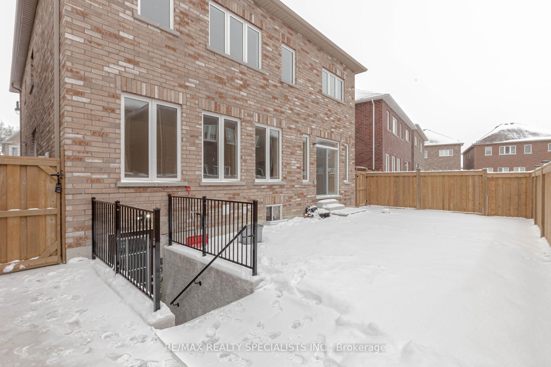 Photo 39 of Unit Upper, 74 Clockwork Drive, Brampton, Northwest Brampton — HOMEH