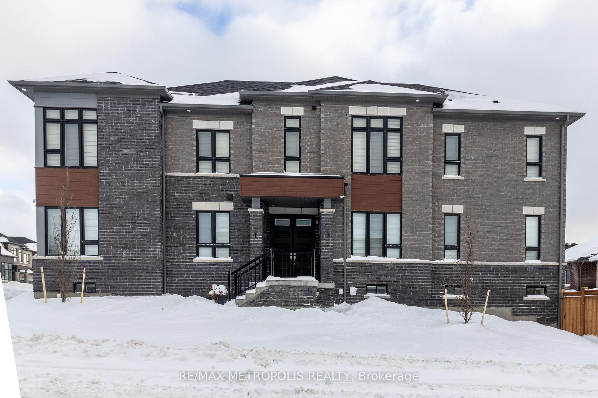 Photo 3 of Unit Bsmt, 74 Bearberry Road, Springwater, Midhurst — HOMEH