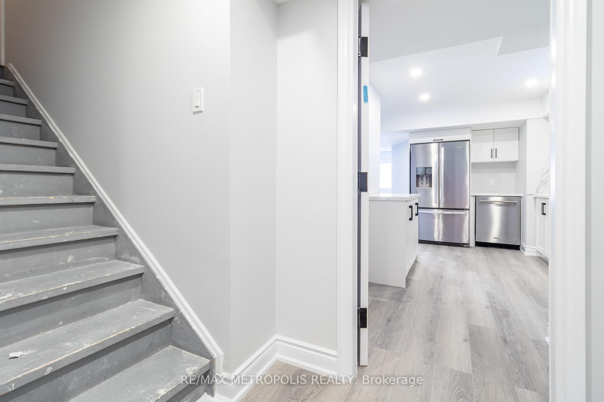 Photo 4 of Unit Bsmt, 74 Bearberry Road, Springwater, Midhurst — HOMEH