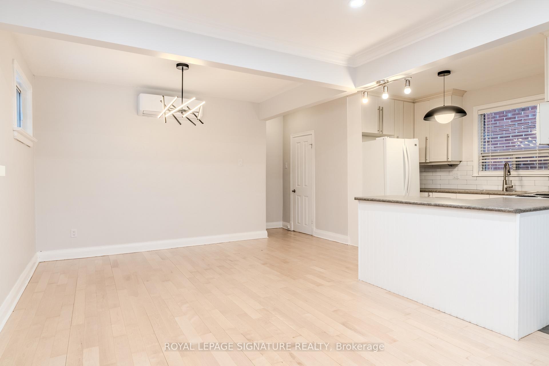 Photo 18 of Unit Main, 37 Athlone Road, Toronto, East York — HOMEH