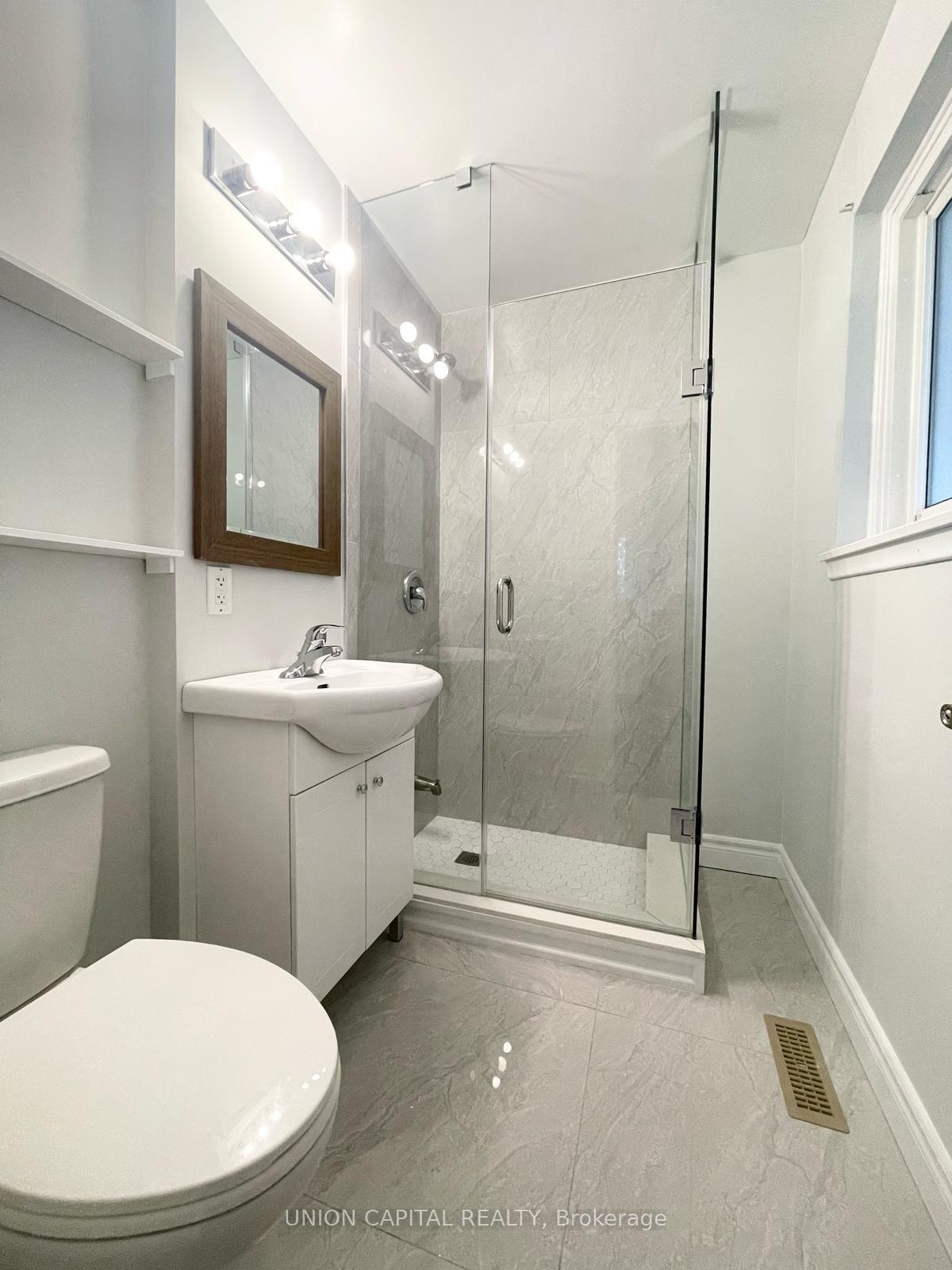 Photo 14 of Unit Upper, 117 Sherwood Forest Drive, Markham, Bullock — HOMEH