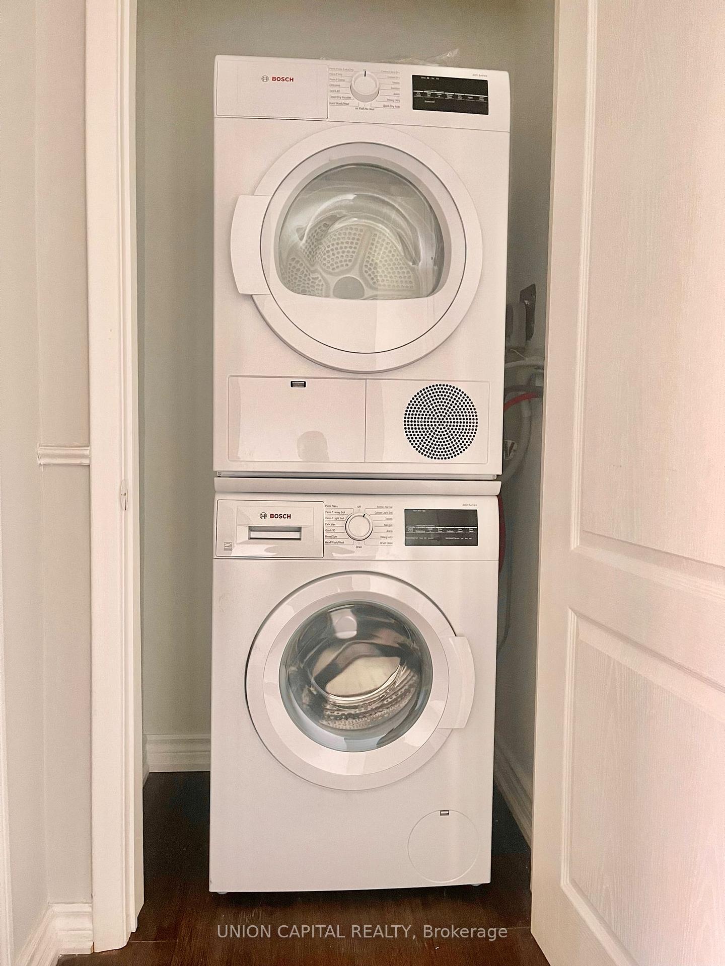 Photo 17 of Unit Upper, 117 Sherwood Forest Drive, Markham, Bullock — HOMEH