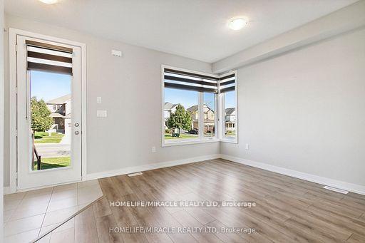 Photo 2 of 27 Assunta Lane, Clarington, Bowmanville — HOMEH