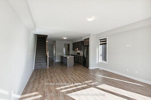 Photo 7 of 27 Assunta Lane, Clarington, Bowmanville — HOMEH