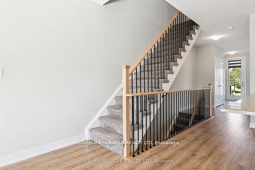 Photo 16 of 27 Assunta Lane, Clarington, Bowmanville — HOMEH