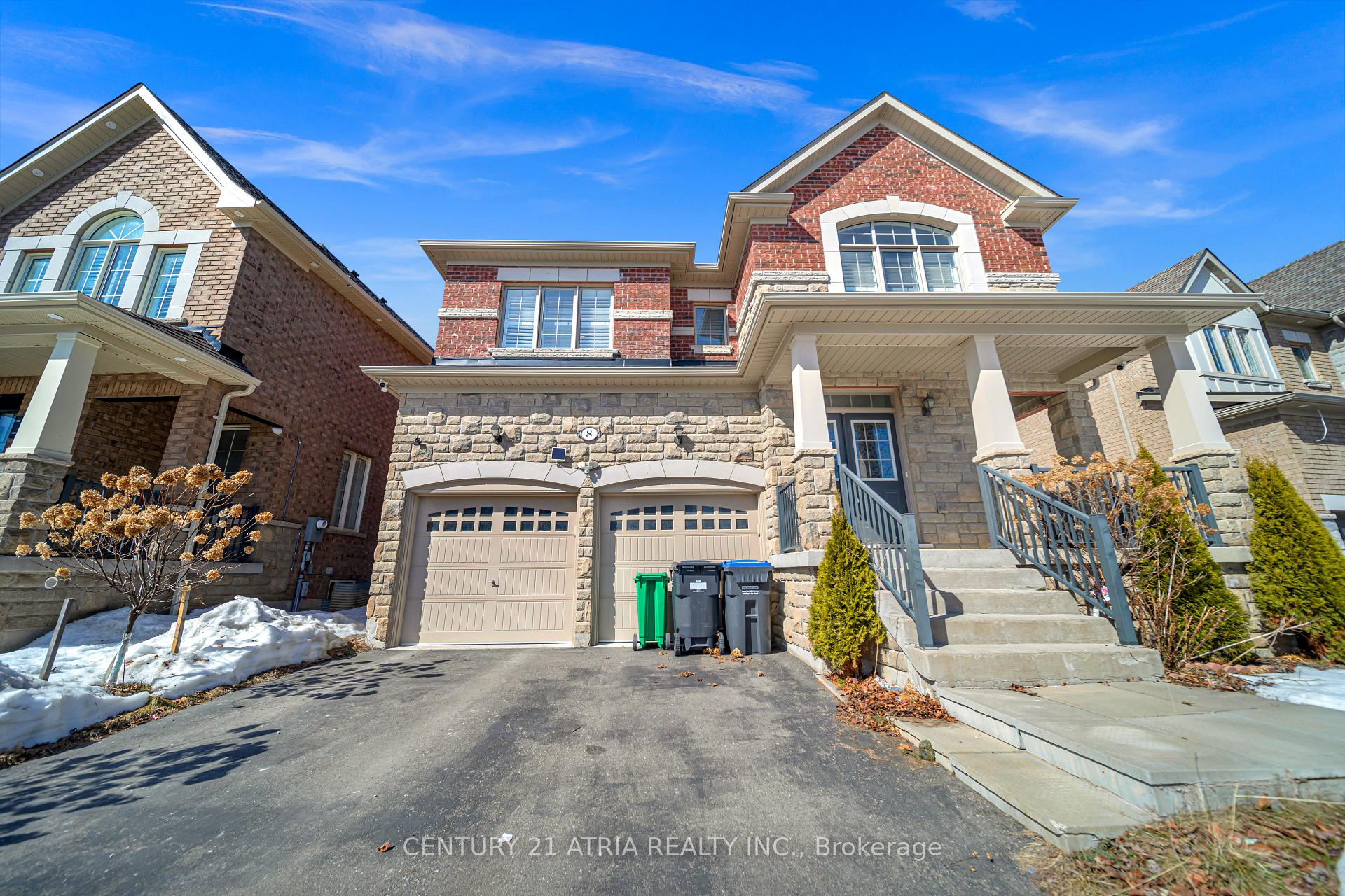 Front of Unit Bsmt, 8 Pellegrino Road