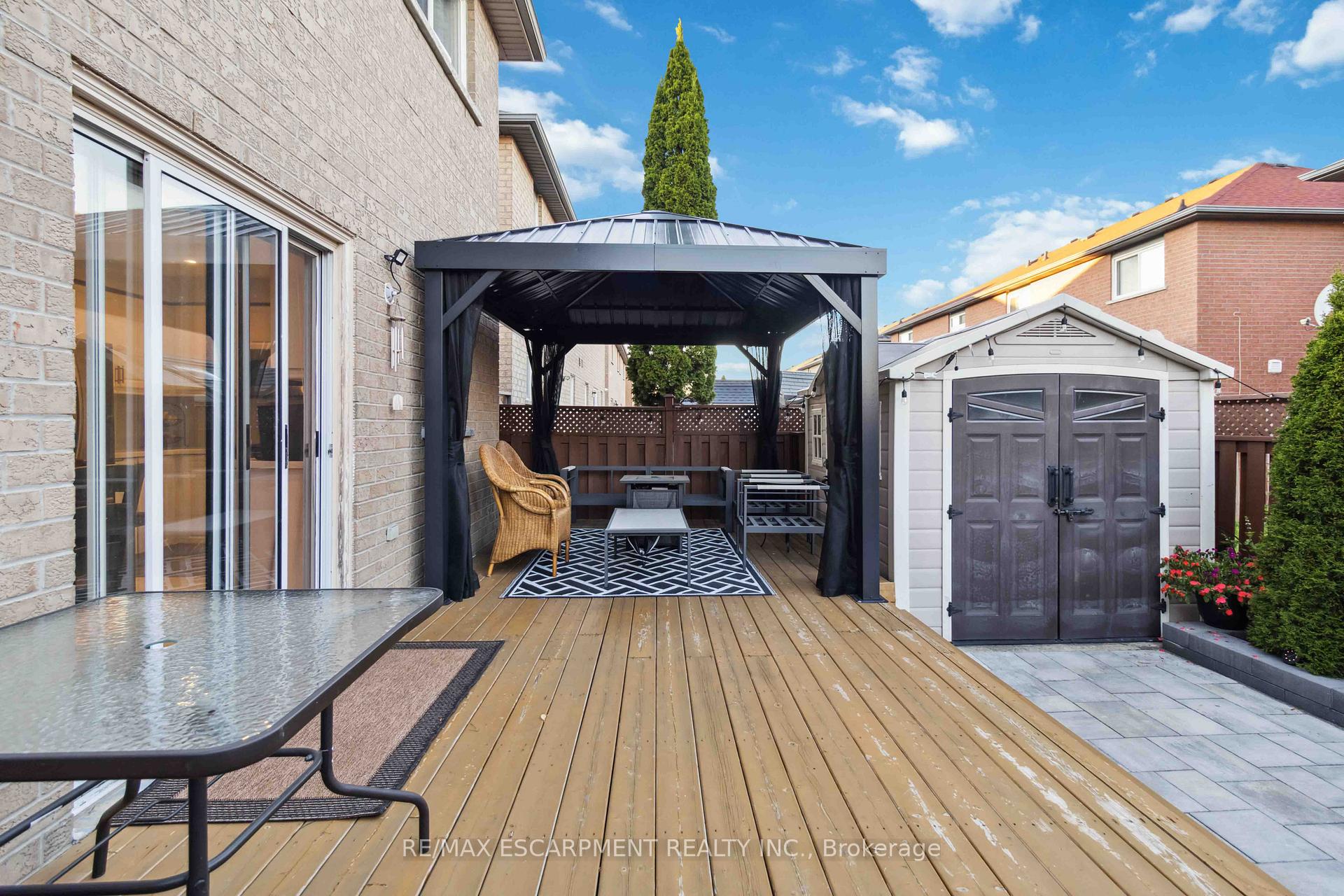 Photo 33 of 7 Wyoming Trail, Brampton, Sandringham-Wellington — HOMEH