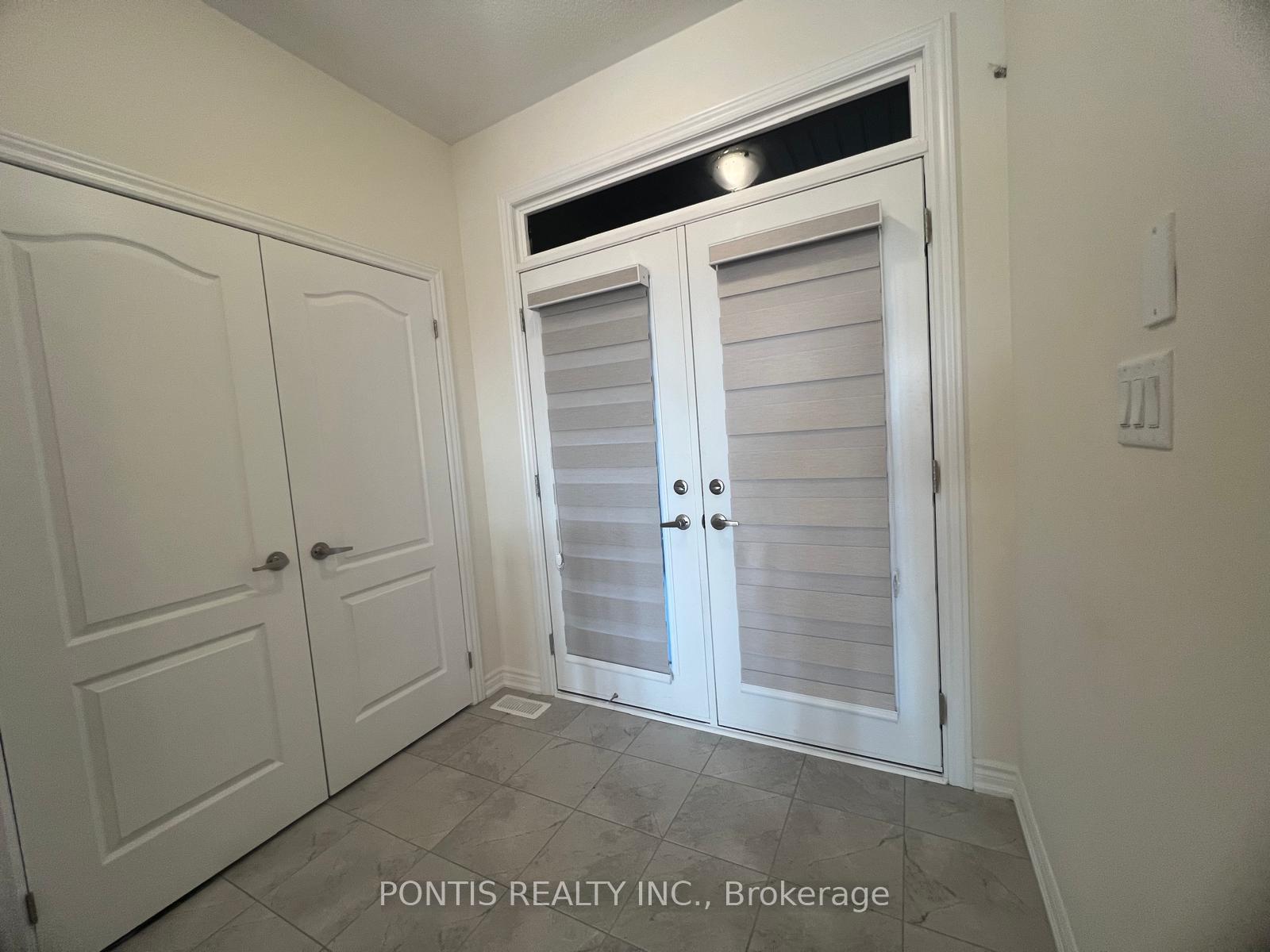 Photo 3 of 1205 Rexton Drive, Oshawa, Kedron — HOMEH