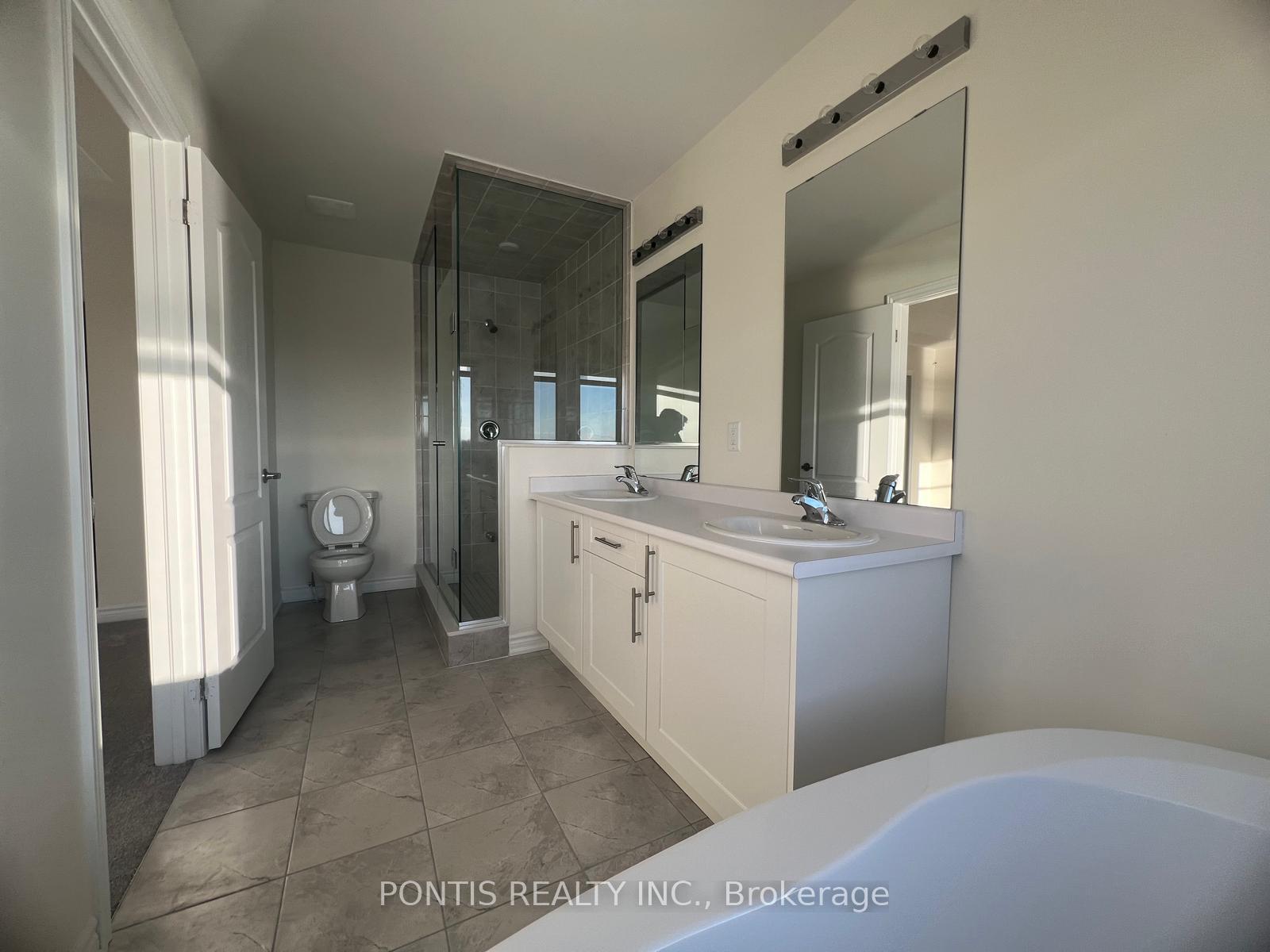 Photo 14 of 1205 Rexton Drive, Oshawa, Kedron — HOMEH
