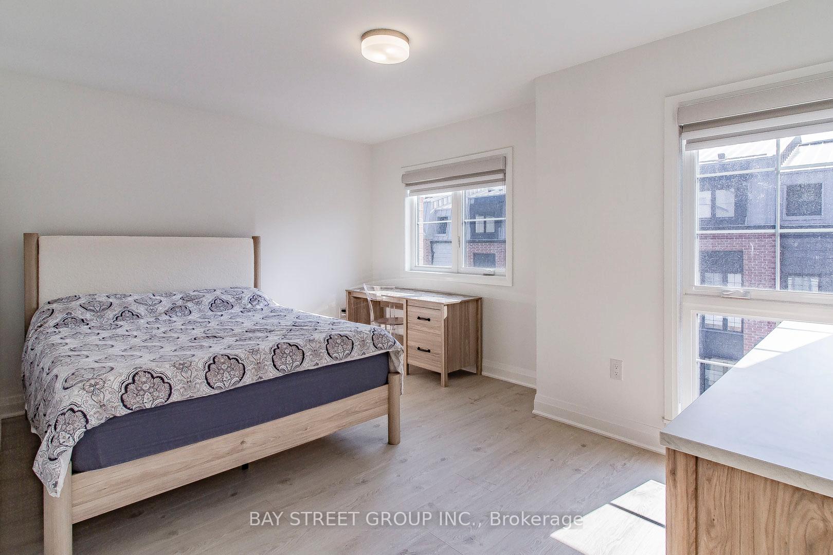 Photo 1 of Unit (Third level 1St Br), 114 Alton Crescent, Vaughan, Uplands — HOMEH