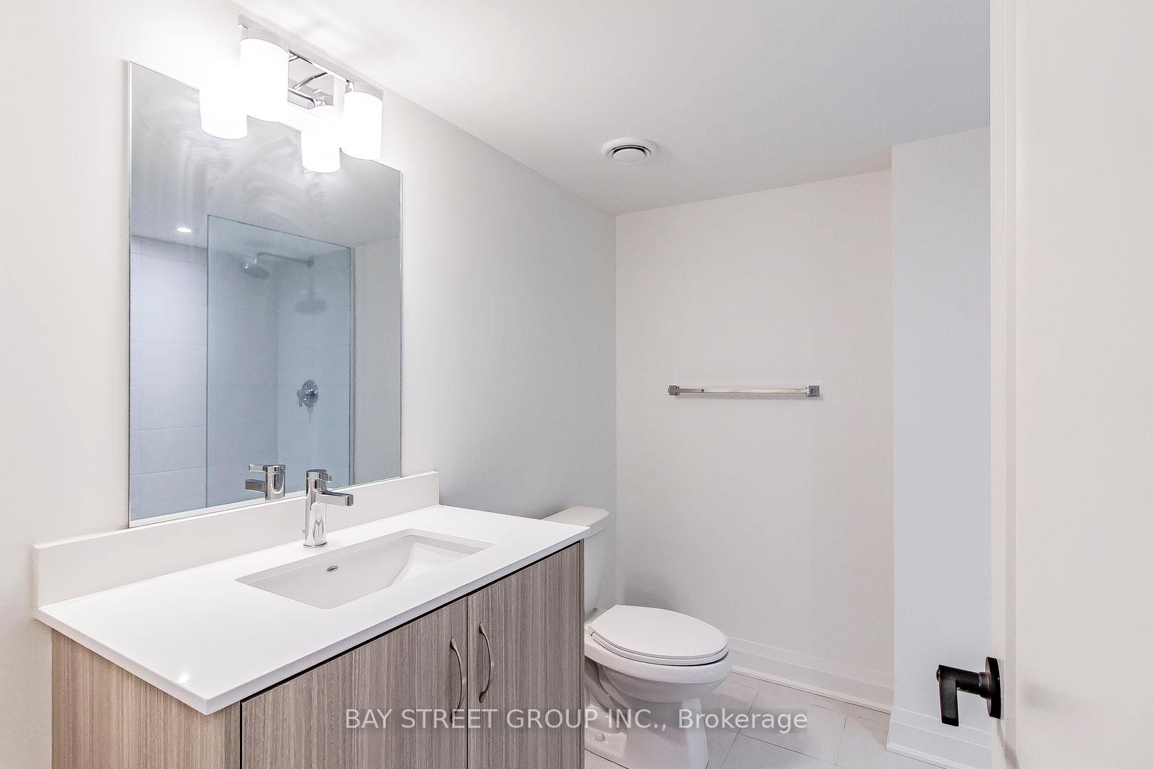 Photo 5 of Unit (Third level 1St Br), 114 Alton Crescent, Vaughan, Uplands — HOMEH