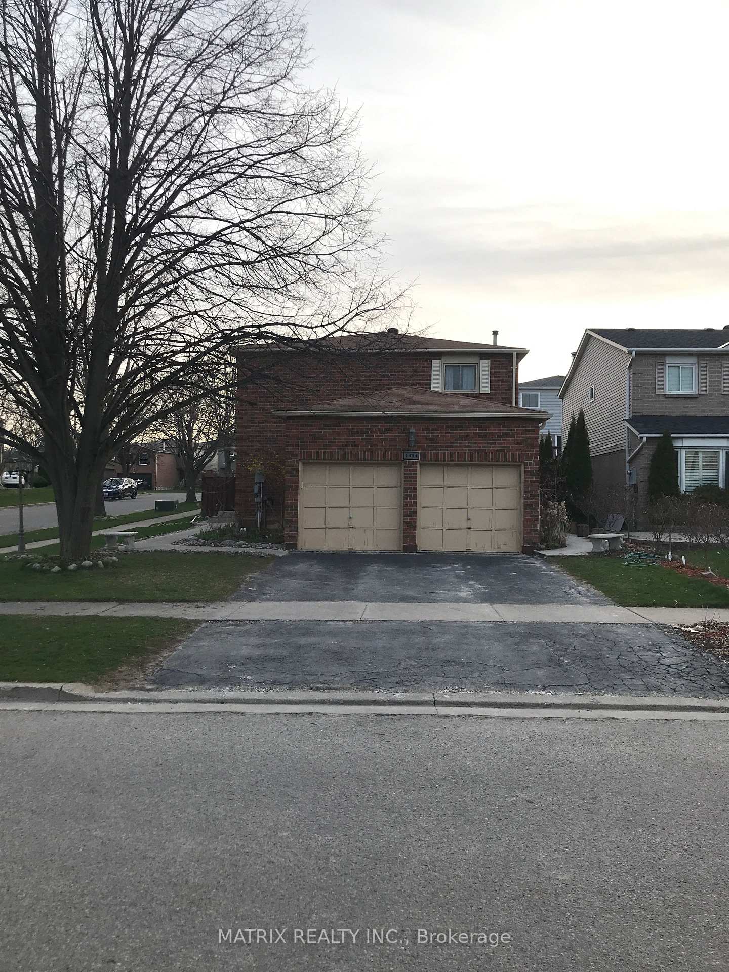 Photo 6 of 1604 Rayleen Crescent, Pickering, Brock Ridge — HOMEH